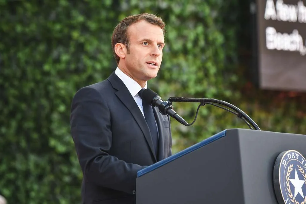 Macron kondigt recordbedrag van 93 miljard euro aan buitenlandse investeringen aan